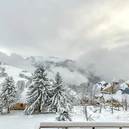 Belledonne Et Chalet